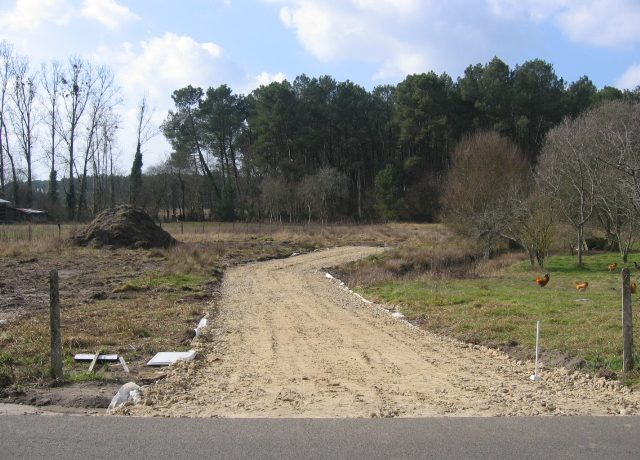 chemin-d'acces-maisons-landes-avillas-constructions