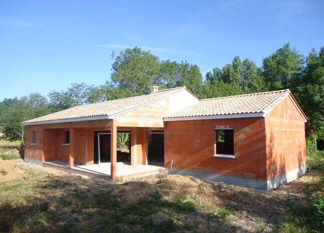 tuile-terreal-terre-cuite-maisons-avillas-constructions